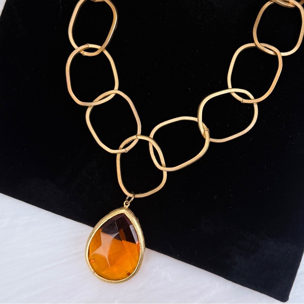Vintage Gold Brass Tone Link Necklace Amber Tone Teardrop Pendant